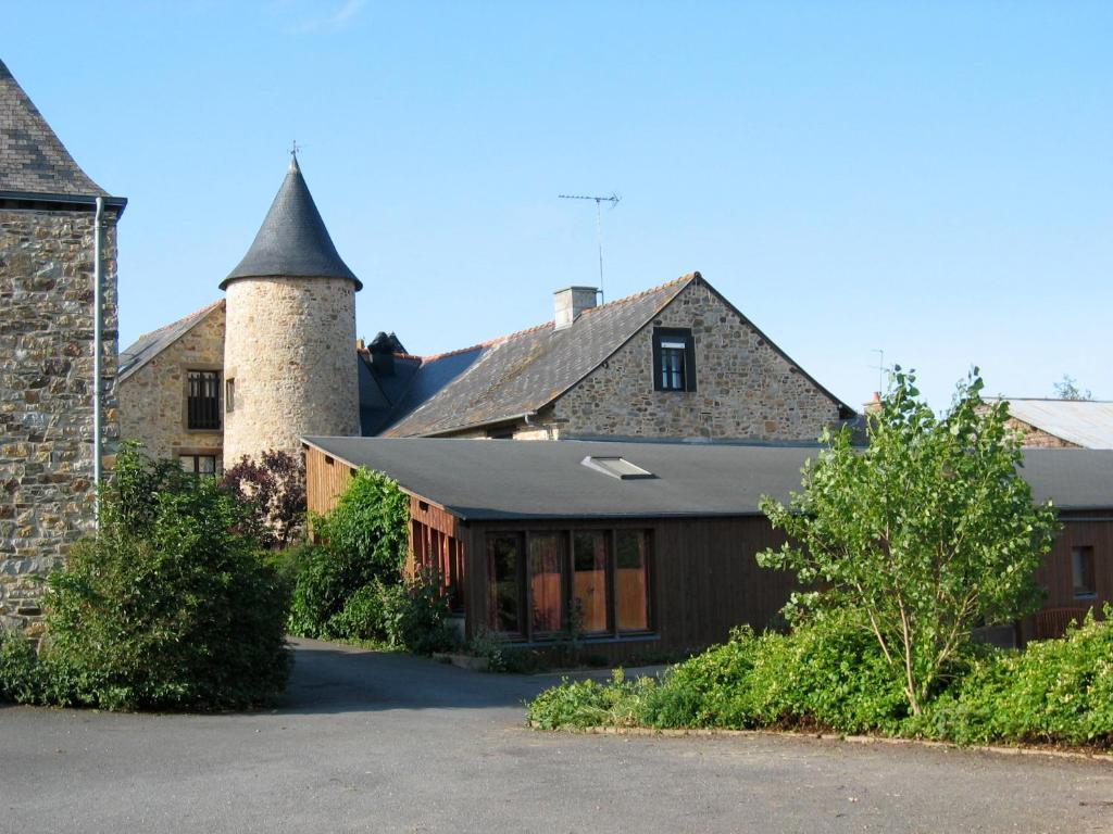 Gites De La Ferme Auberge De Mesauboin Billé Exteriör bild