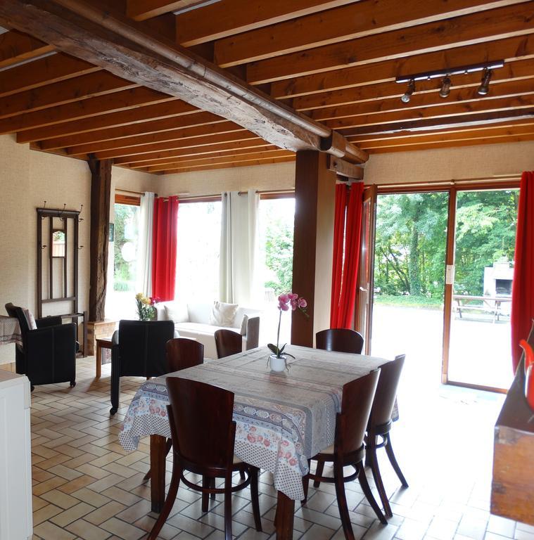 Gites De La Ferme Auberge De Mesauboin Billé Exteriör bild