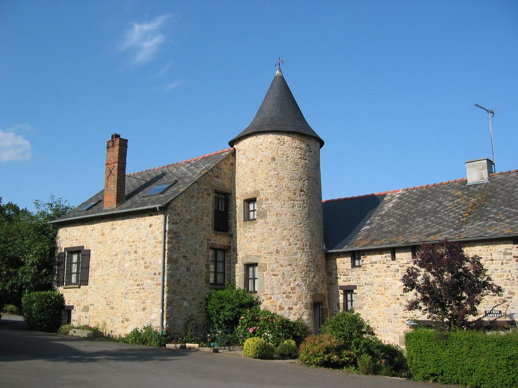 Gites De La Ferme Auberge De Mesauboin Billé Exteriör bild